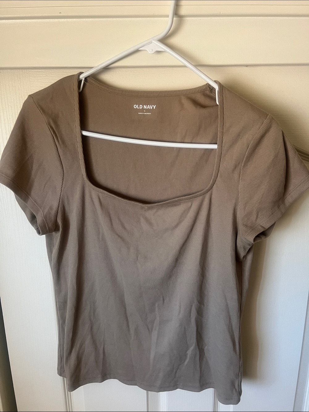 Old Navy Taupe Ribbed Square-Neck Short Sleeve Top